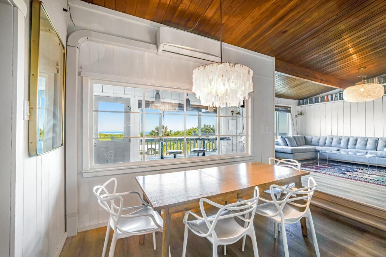 Cape Meares Beach Getaway Экстерьер фото